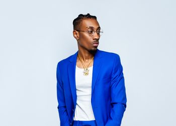 Premiere: Ajji Live For The Summer