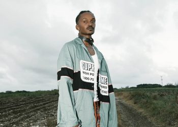 Junior Sealy Stamps His Seniority As A Fashion Director