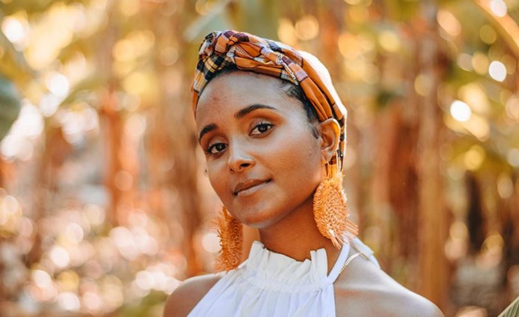 Nourish To Flourish With Lauren Tomlinson