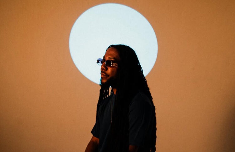 Royal Blu celebrates his New Album “Spain Root”